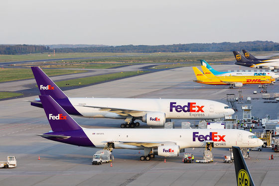 Dịch vụ vận chuyển nhanh trên toàn thế giới UPS DHL International Courier Agent For FedEx